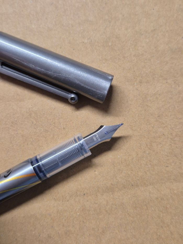 Boîte 12 stylos plumes V-Pen bleus - photo numéro 3