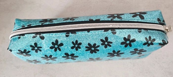 Trousse pailleté - photo numéro 2