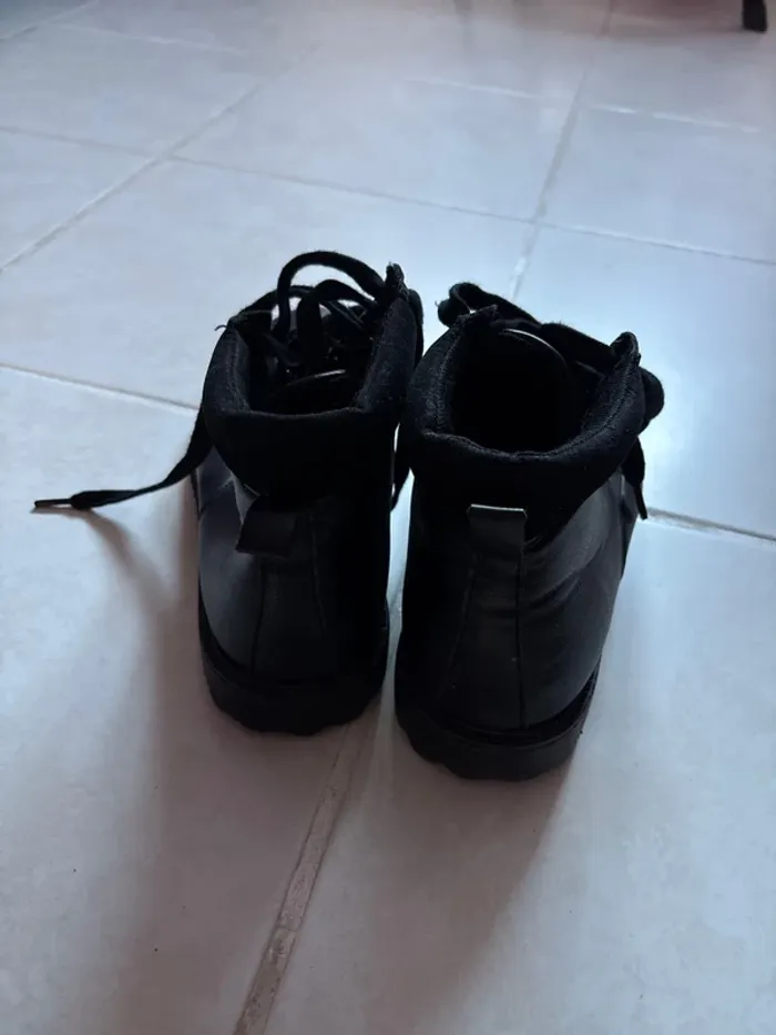 Paire de bottines homme taille 39 - photo numéro 3