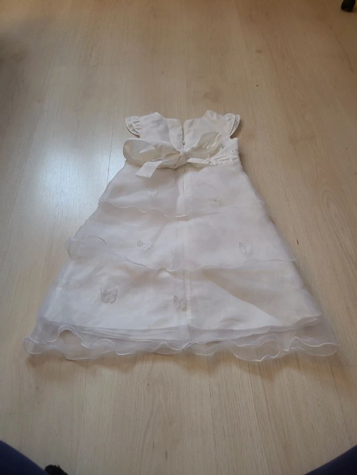 Robe blanche de ceremonie - photo numéro 2