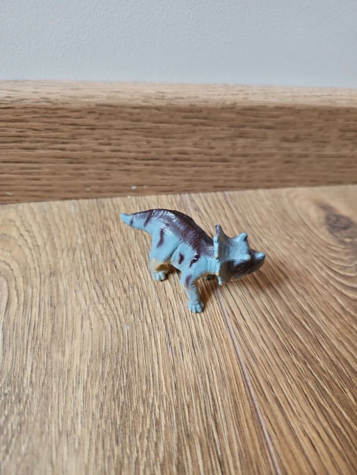 Lot de 5 figurines dinosaures - photo numéro 7
