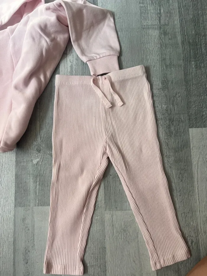 Ensemble rose Primark 12-18 mois bébé fille - photo numéro 2