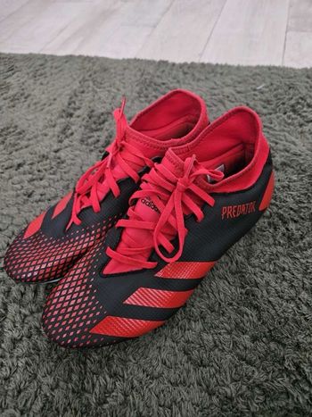 Crampons Adidas Predator 