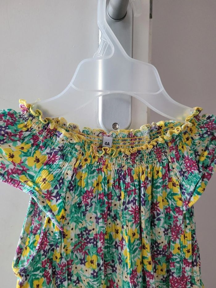 Combishort fluide et fleurie 4 ans - photo numéro 4