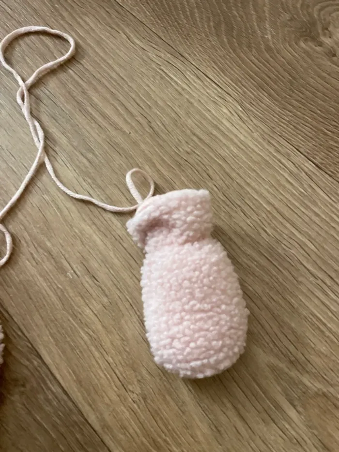 Moufles rose bébé 3-12 mois - photo numéro 4