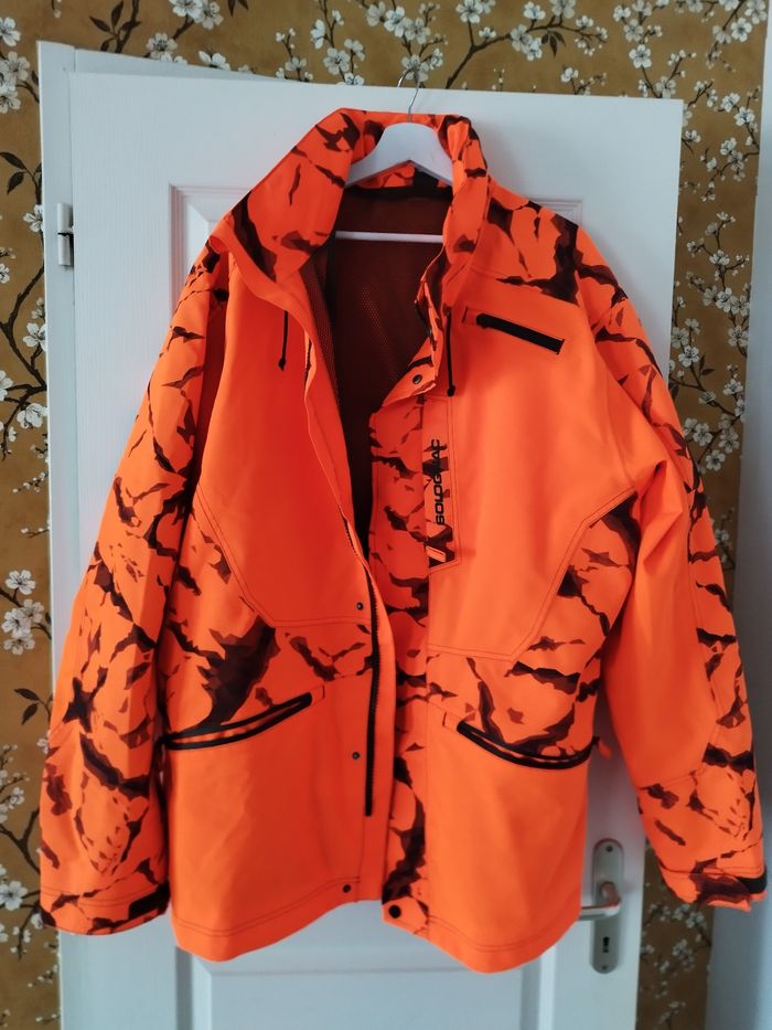 Veste de chasse résistante et imperméable