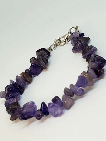 Bracelet violet couleur améthystes
