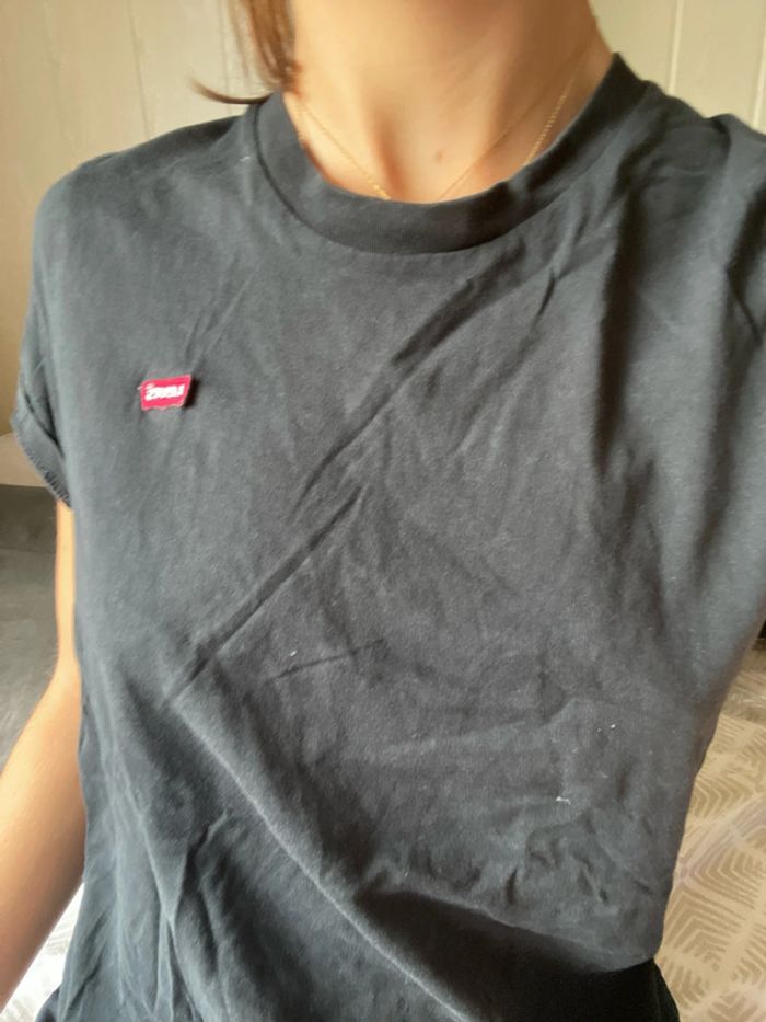 T-shirt Lévis - photo numéro 2