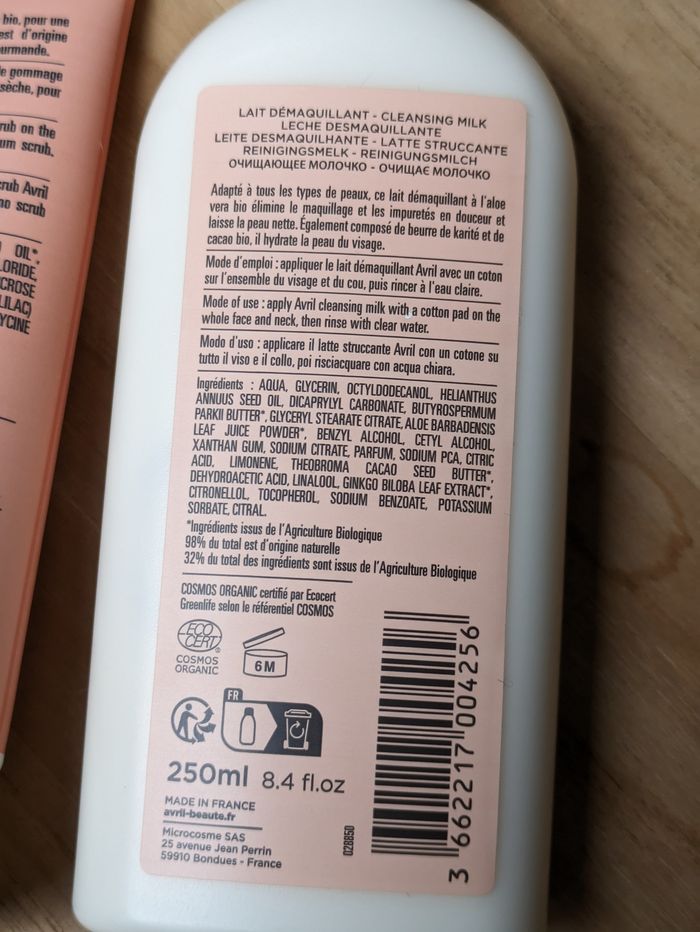 Lot gommage corporel et lait démaquillant Avril - photo numéro 2