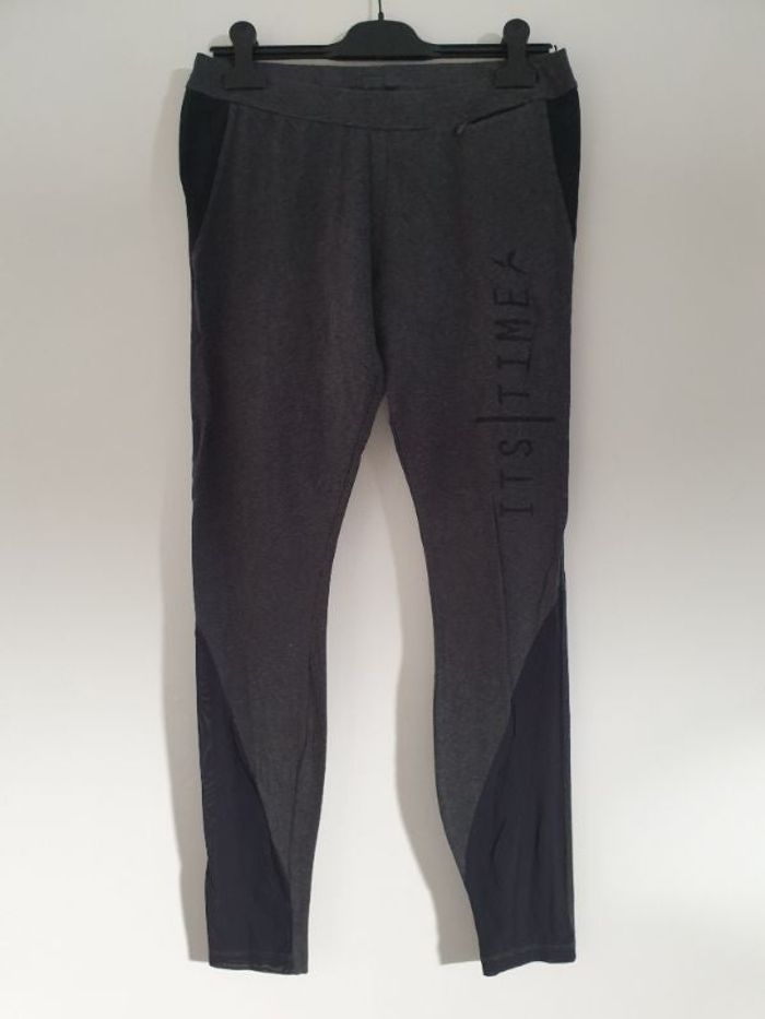 Legging gris et noir domyos 38