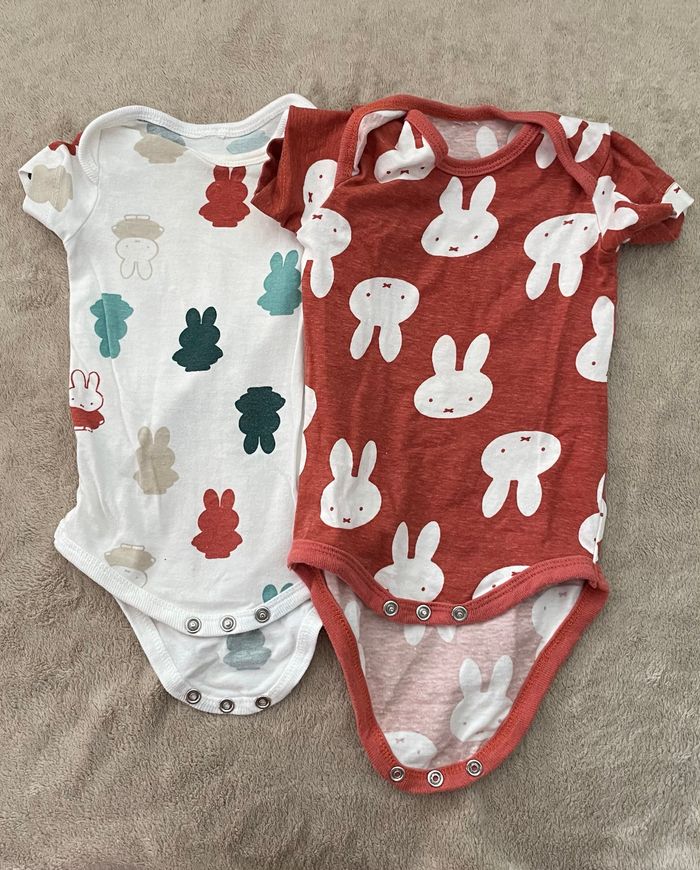 Lot de 7 bodys T 3M - photo numéro 2