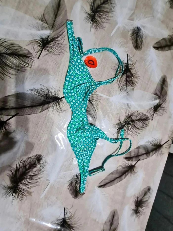 Haut de maillot de bain - photo numéro 9