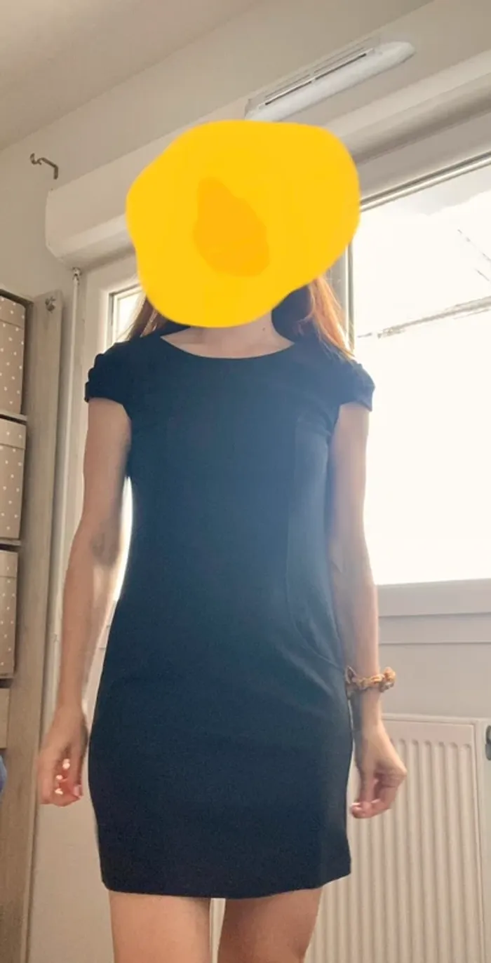 Jolie petite robe noire