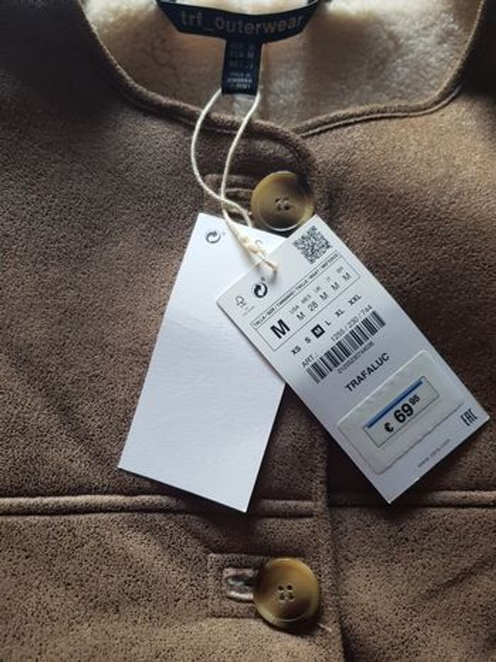 Magnifique manteau en peau retourner taille 38 Zara - photo numéro 8