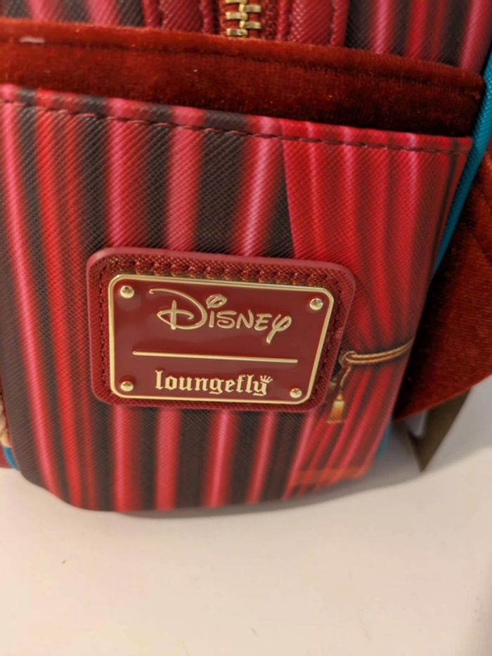 Sac à dos Loungefly - La mechante reine sur son trône - photo numéro 5