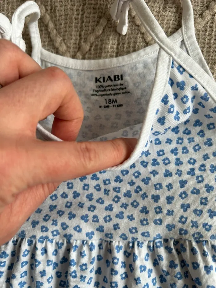 Lot deux robes 18 m - photo numéro 4