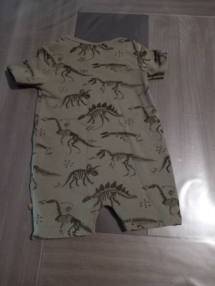 Combishort dinosaure 12mois - photo numéro 2