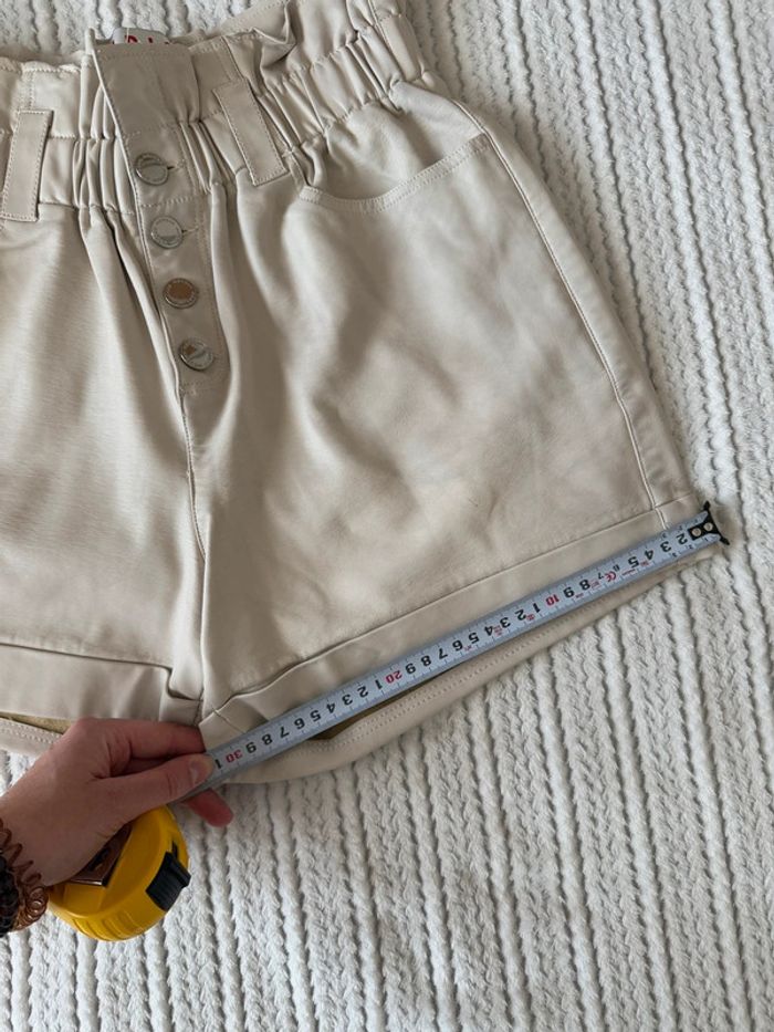 Très beau short crème collection Iris Mittenaere /Taille 42 - photo numéro 8