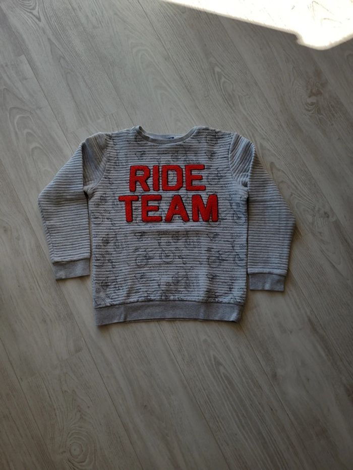 Pull Kiabi 12 ans