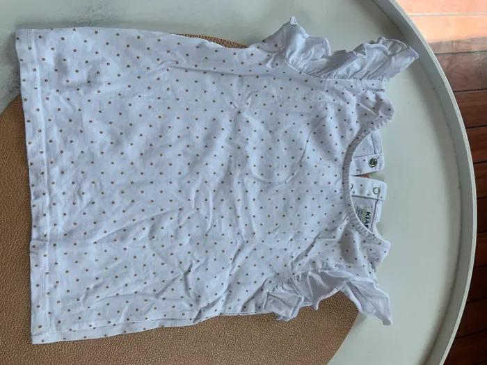 Lot quatre tee shirt avec volant aux épaules - photo numéro 8