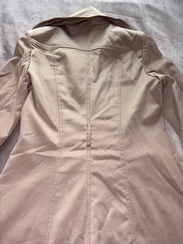 Trench femme taille 38 beige en très bon état - photo numéro 11