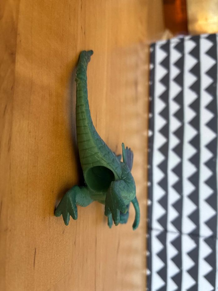 Vintage Purple And Blue Winged Dragon PVC Figure/Toy | Chinasaur - photo numéro 7