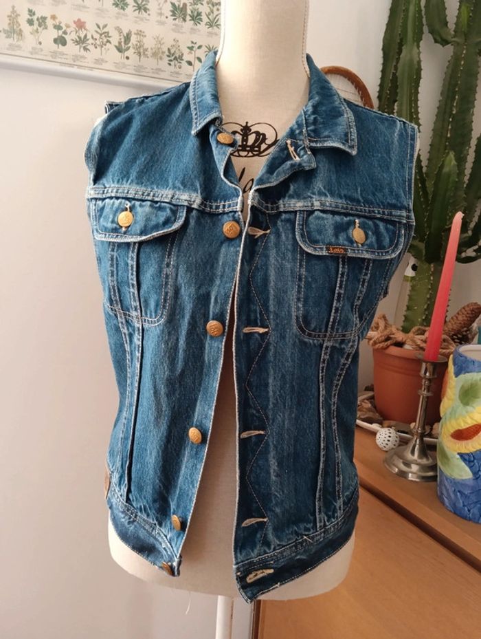 Veste en jean vintage sans manches taille 36/38 - photo numéro 2