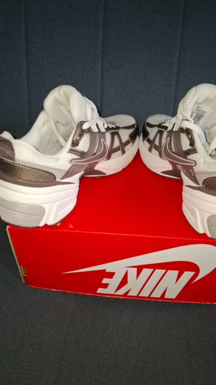 Baskets Nike - photo numéro 2