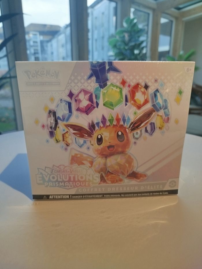 Lot de 2 : Pokémon ETB Coffret Dresseur d'élite EV8.5 Evolutions Prismatiques Neuf et scellé - photo numéro 2