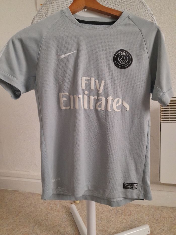Maillot d' entraînement garçon de Marque Nike - photo numéro 2