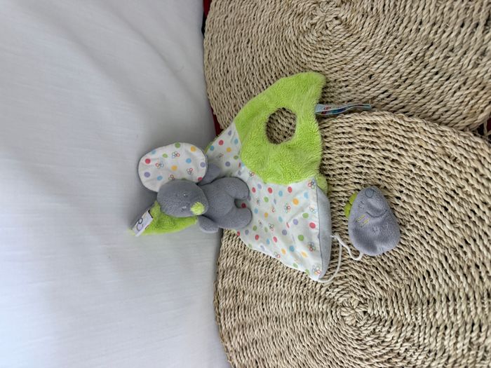 Doudou plat éléphant gris vert blanc fleurs NOUNOURS - photo numéro 4
