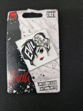 Walt Disney World Cruella Pin