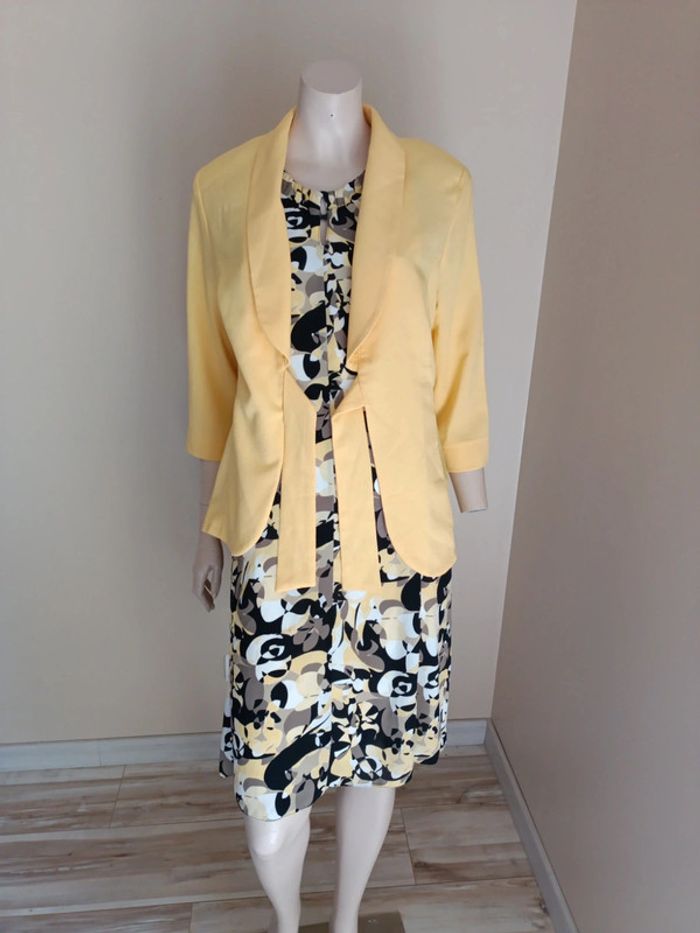 Ensemble robe blaser, tailleur femme - photo numéro 3