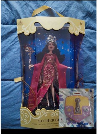 Poupée Mère Gothel Fashionably Late Midnight Masquerade Disney Designer édition limitée Raiponce