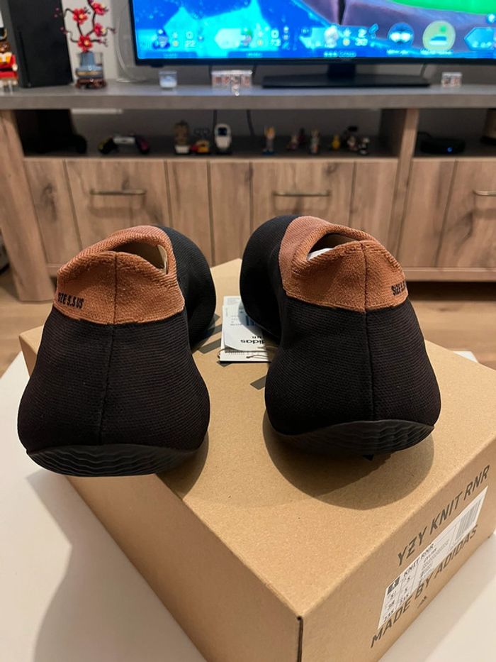 Yeezy knit Carbon - photo numéro 5