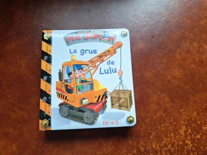 Fleurus p'tit garçon la grue de lulu