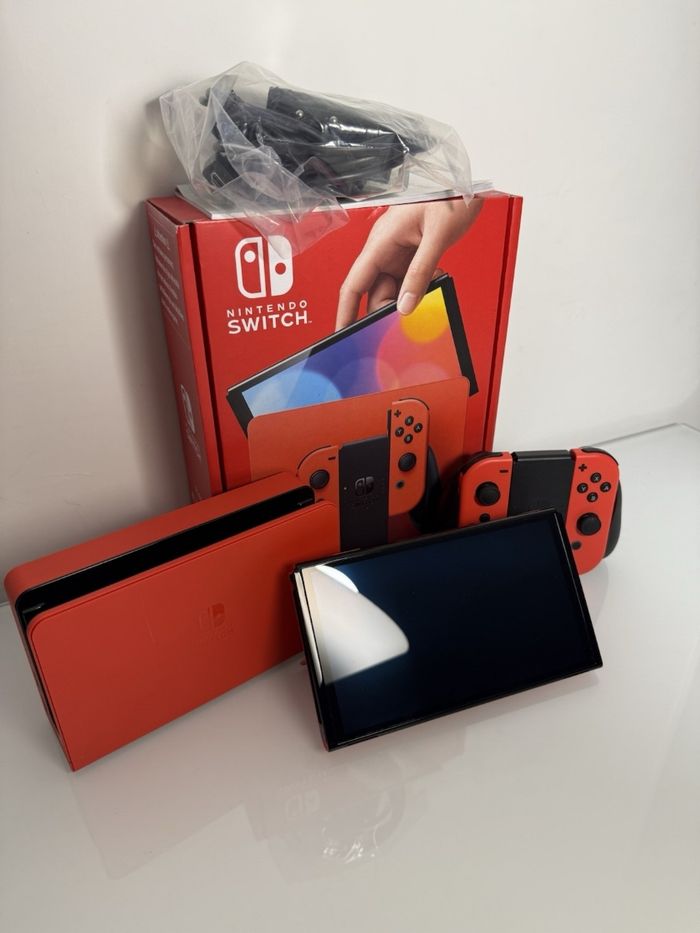 Console Nintendo Switch OLED Mario Red Edition Limited - Come Nuova - Completa