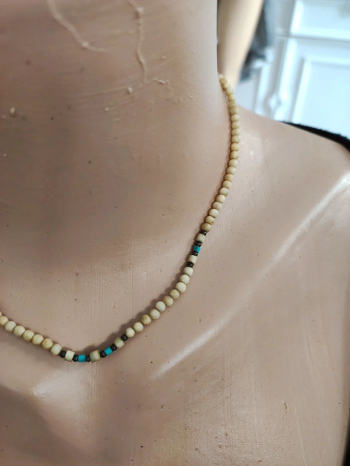 Ras du cou ancien - photo numéro 4