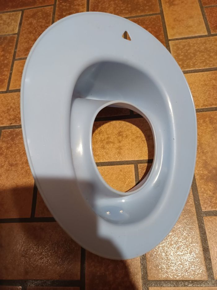 Réducteur de toilette - photo numéro 2