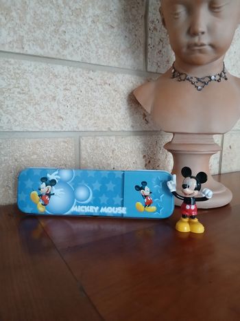 Mickey: Boîte/Trousse en métal *neuf+ Figurine articulée*très