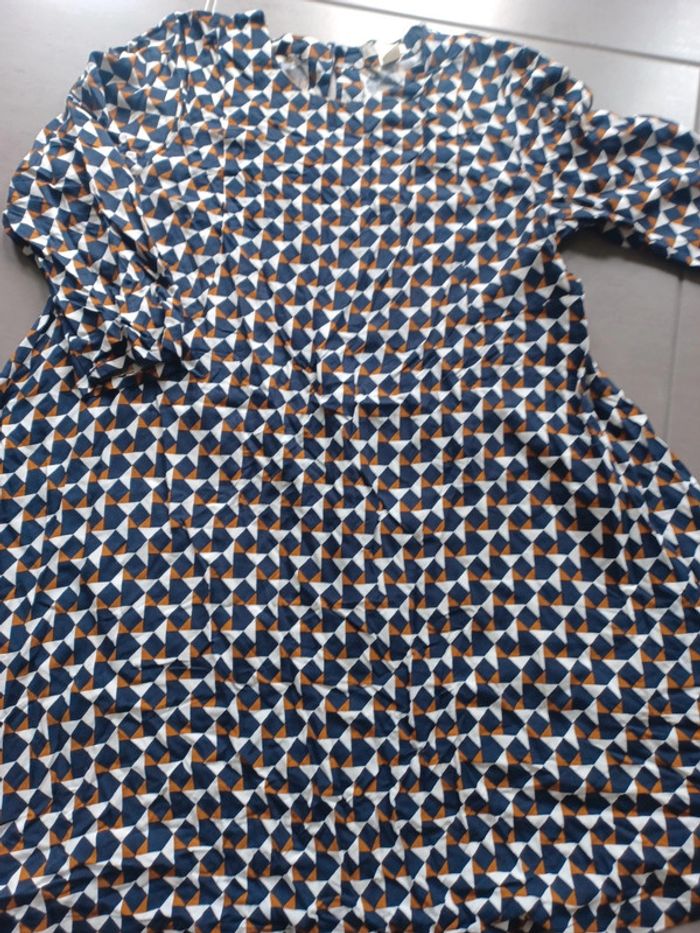 Robe femme - photo numéro 2