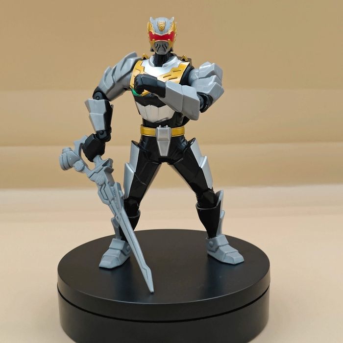 Figurine articulée Robot Chevalier - Power rangers