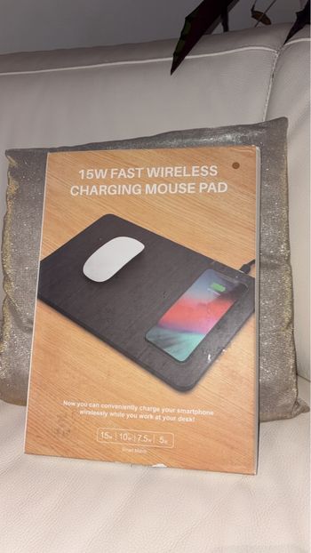 Tapis de souris – Chargeur sans fil 15W – Marron – Neuf