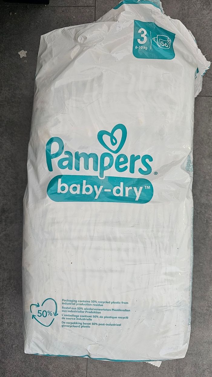 Couche pampers taille 3 - photo numéro 2