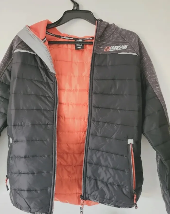 Blouson/ veste garçon neuve - photo numéro 2