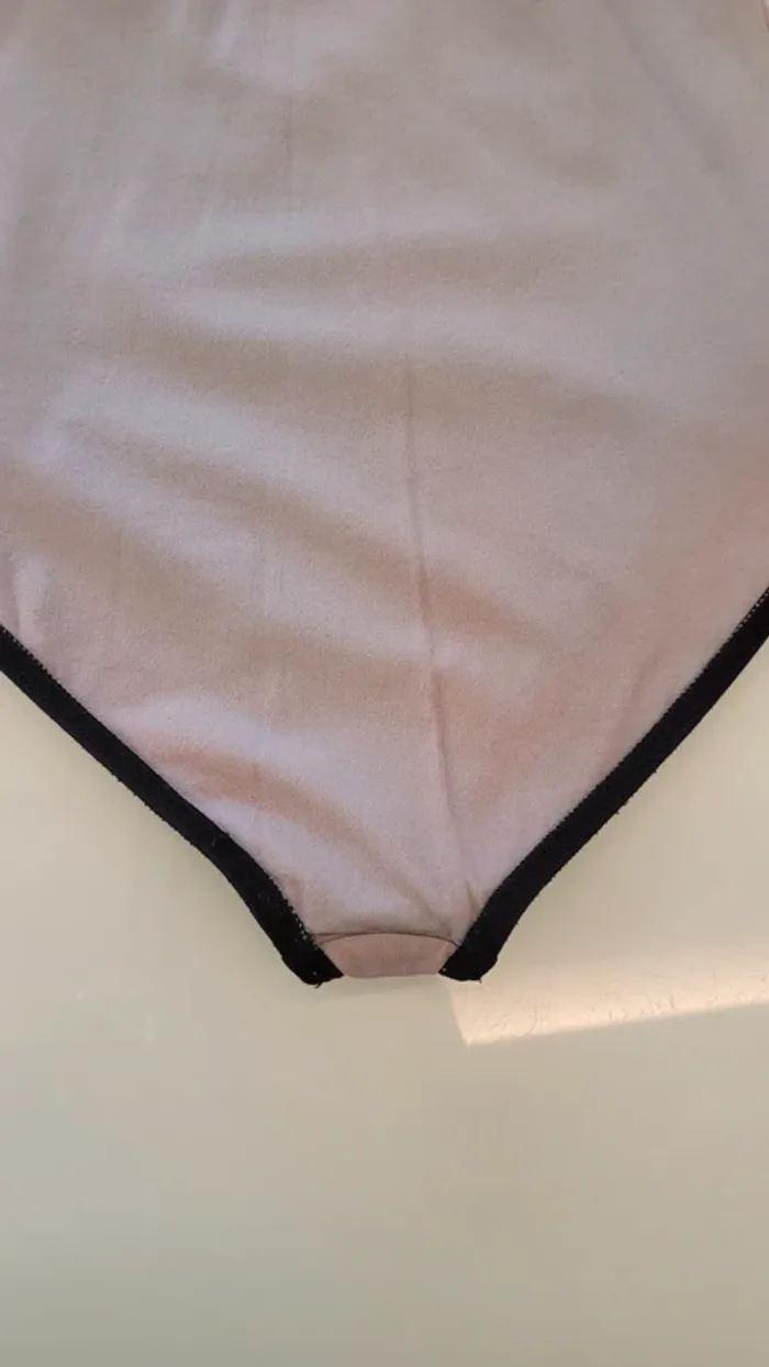 Maillot de bain une pièce - photo numéro 4