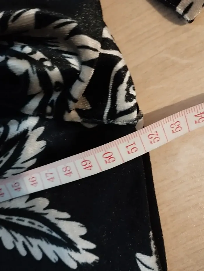 Pull léger ou blouse épaisse effet velours Pause Café taille 40 - photo numéro 4
