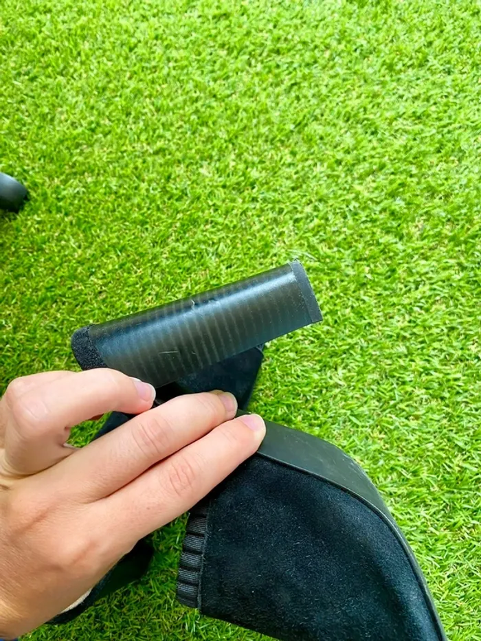 Mules à talons en cuir noires taille 40 - photo numéro 9
