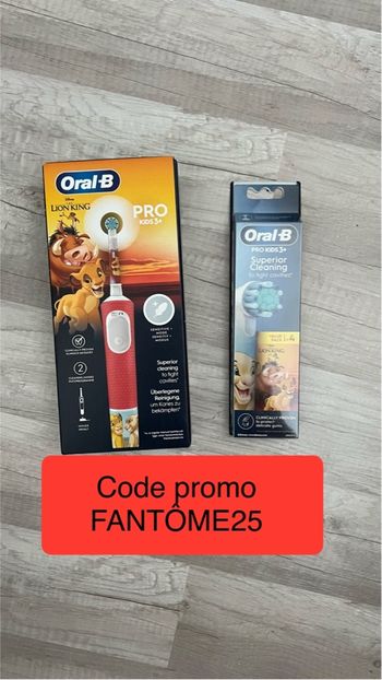 Brosse à dent roi lion + 4 brossettes
