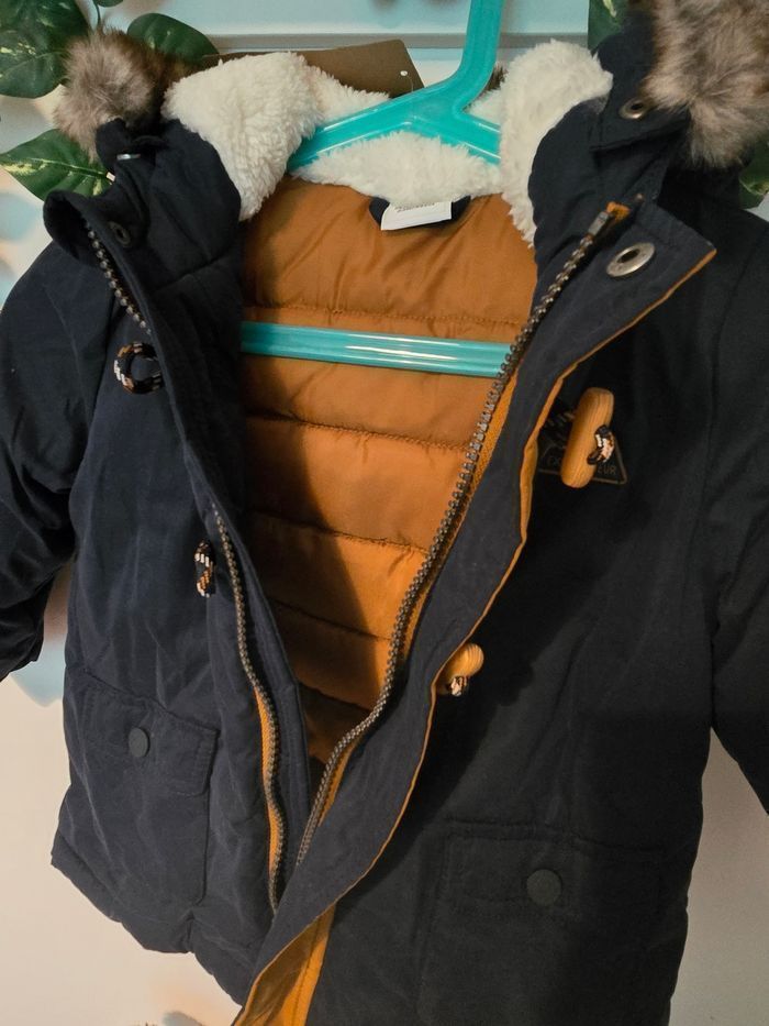 NEUF!!! (non porté)😍🤩💙👌 superbe PARKA chaud 23 mois (86cm) automne/hiver garçon 💙💙🤩😍👌 - photo numéro 4
